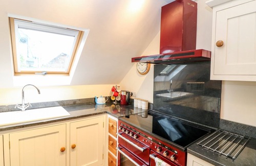 Drewsteignton Cottage | OLD CHAPEL, pet friendly, country holiday cottage in Drewsteignton