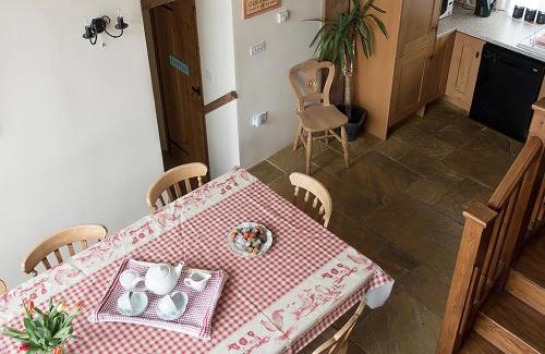 Wenhaston House | Old Corn Mill - Ukc3170