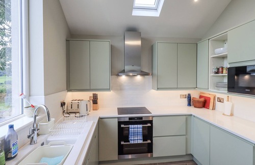 Penny Bridge Cottage | OLD COTTAGE, pet friendly, character holiday cottage in Ulverston
