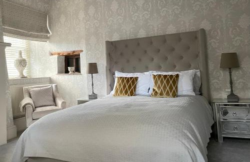Newland Near Ulverston Bed & Breakfast | Old Daltongate House