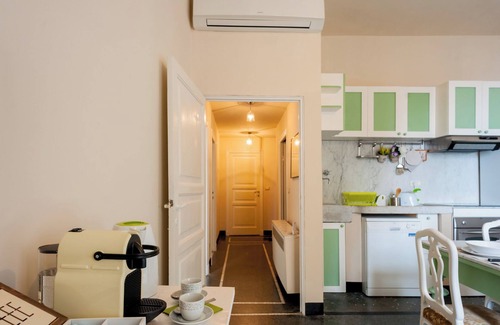 Genoa Historical Centre Apartment | Old Genoa apartment - 100 meters Aquarium, terrace with sea view, families