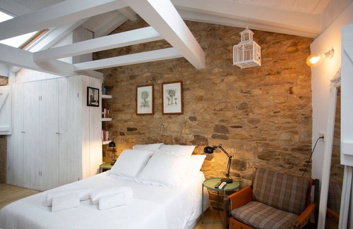 Santiago de Compostela House | OLD HOUSE GARDEN PRIVATE AREA
