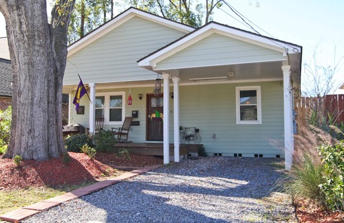Metairie House | Old Metairie Cottage - A Hidden Jewel minutes from the French Quarter