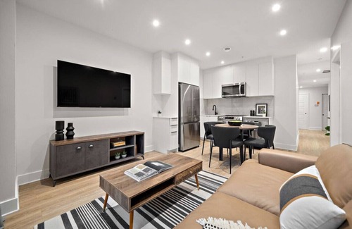 Old Montreal Apartment | Old Montreal Luxury Apartment