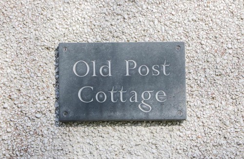 St Ishmaels House | Old Post Cottage