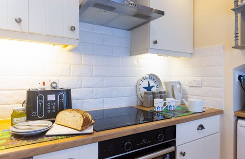 Amlwch Cottage | OLD POST OFFICE, pet friendly, character holiday cottage in Bull Bay