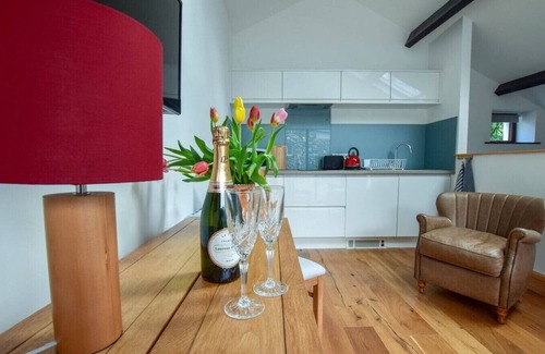 Ambleside Cottage | OLD SAWREY STORES, romantic, with a garden in Far Sawrey