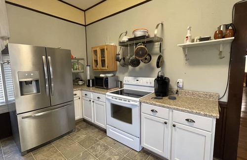 Southeast Pensacola House | Old Style Victorian - 5,000 sq ft