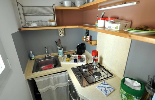 Felline Apartment | Old Town in Felline, sleeps 5, 5 km from the beach, wifi