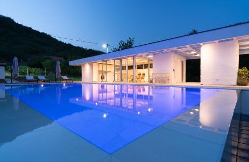 Blagaj House | Old Vineyard Estate