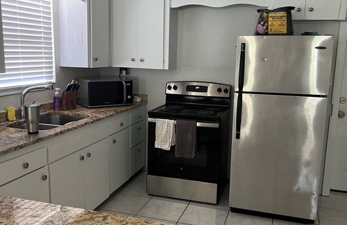 Laurel House | Old World Charm Beach Cottage Nokomis