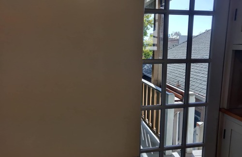 Temescal House | Old World Charm in The Heart of Temescal