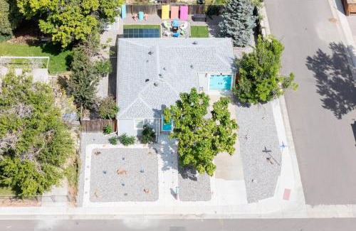 Arvada House | Olde Town Gem 5 Tvs Hot Tub & Game Yard