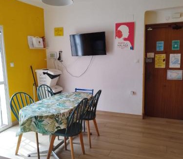 Perchel Norte Apartment | Ole Ole Marmoles