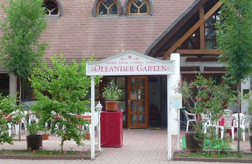 Siofok Bed & Breakfast | Oleander B&B