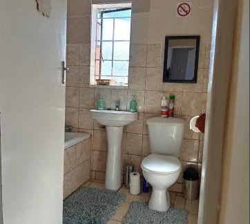 Krugersdorp Apartment | Olivia Pines Guesthouse 4 Bedroom Self Catering House
