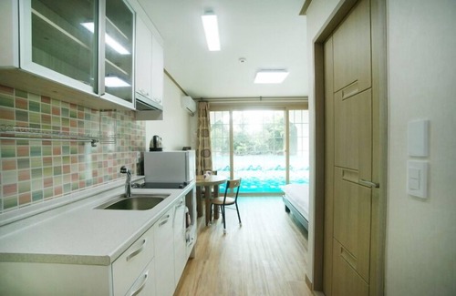 Andeok House | Olleh House