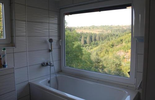 Olovo House | Olovo Dana