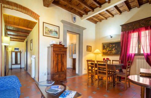 Santo Spirito Apartment | Oltrarno Apartment