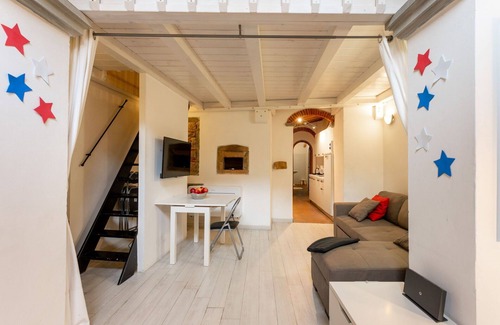 Santo Spirito Apartment | Oltrarno Loft, Lovely 1 Br Flat In Oltrarno District By Halldis