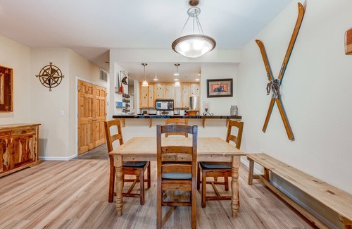 Olympic Valley Condo | Olympic Valley condo with pool, hot tub, tennis, fireplace, & private balcony