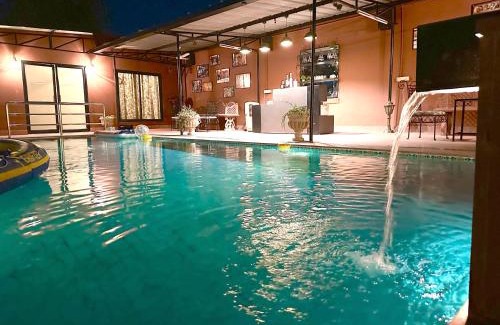 Jaipur Ski Chalet | Om Kanta Farms