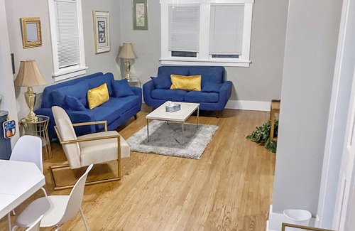 Joslyn Castle House | *Omaha - UPDATED, Clean, Spacious Home*