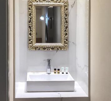Faliraki House | Omiros