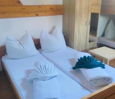 Sumece Hotel | OMLADINSKI HOTEL ROSTOVO