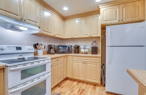 Lorida House | On Lake Istokpoga: Lorida Home w/Lanai!