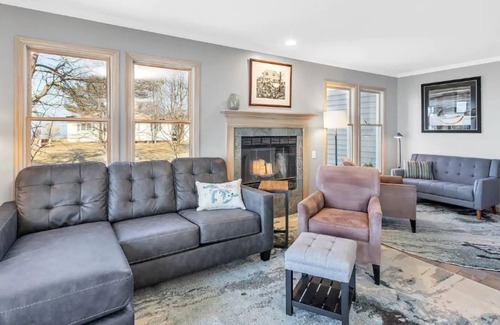 South Haven House | On Lake Michigan with Spectacular Views