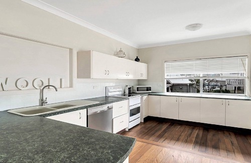 Wooli House | On The Beach, TOP NOTCH