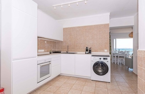 Puerto de Pollensa Apartment | On the beach Voramar Apartment with sea views for 6 people