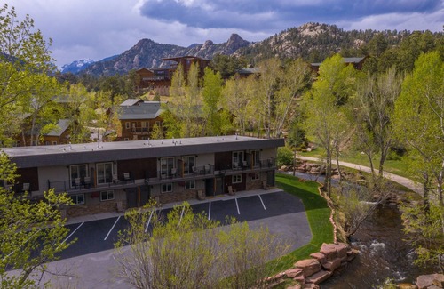 Estes Park Condo | On the River, Downtown Estes Park, Close to RMNP entrance