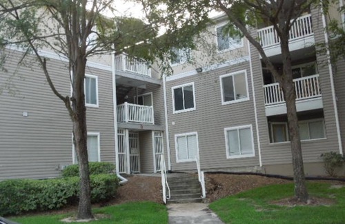 Gainesville Condo | One bed one bath room close to UF and Shands
