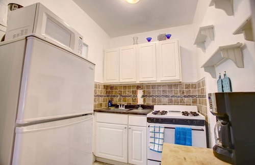 Upper West Side Apartment | One bed suite with private garden