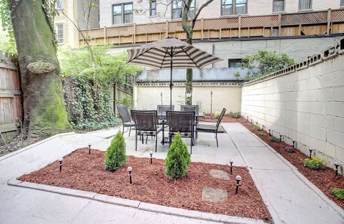 Upper West Side Apartment | One bed suite with private garden
