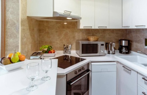 Al-Fujairah Apartment | One Bedroom Apartment Near Fujairah Airport