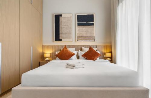 Dubai Apartment | One Bedroom Apartment in the Heart of Dubai Creek
