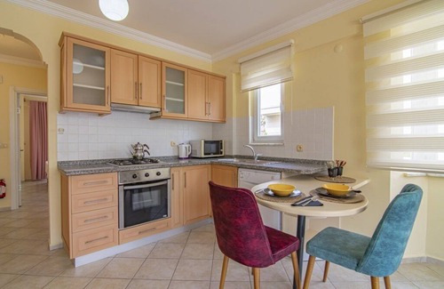 Fethiye City Center Apartment | one bedroom apartment in Sunset Beach Club fethiye, private beach, 24/security
