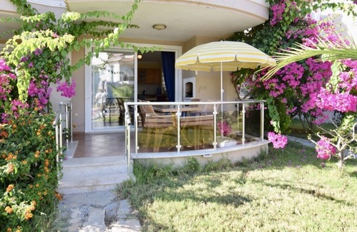 Fethiye City Center Apartment | one bedroom apartment in Sunset Beach Club fethiye, private beach, 24/security