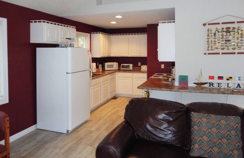 Grand Rivers Condo | One Bedroom Bayside Condo