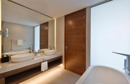 Jadaf Apartment | One Bedroom Suite Near Culture Village By Luxury Bookings