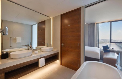 Jadaf Apartment | One Bedroom Suite Near Culture Village By Luxury Bookings