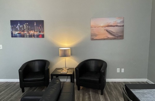Providence Condo | One bedroomon Federal Hill #6 Down-town Providence