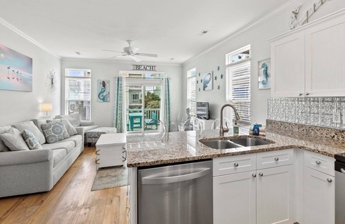 North Carolina Coast House | One House Two Sides w/Pool
