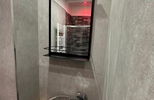 Prenestino-Centocelle House | ONE HUNDRED ROOMS GARDEN SUITE
