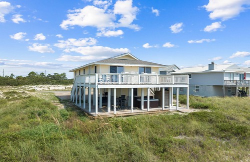 East End House | One More Sunrise: Now offering short stays through the end of 2024! Book Now!