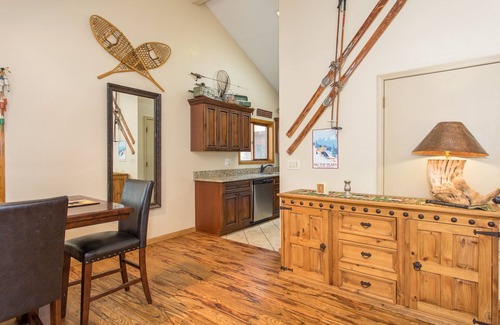Flagstaff Cabin | One of a kind property in flagstaff It is a Cabin on 10 acres with bunkhouse