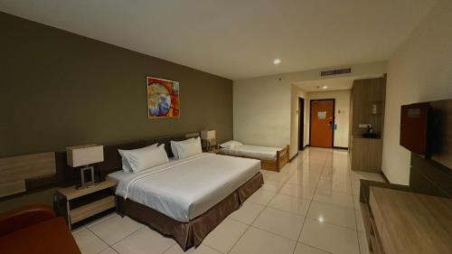 Downtown George Town Apartment | One Pacific Hotel and Serviced Apartments